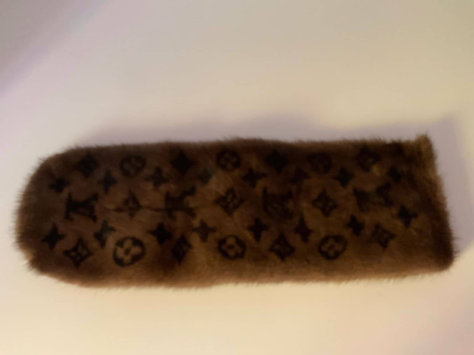 LOUIS VUITTON Monogram Mink Fur Scarf Stole Wrap 44414